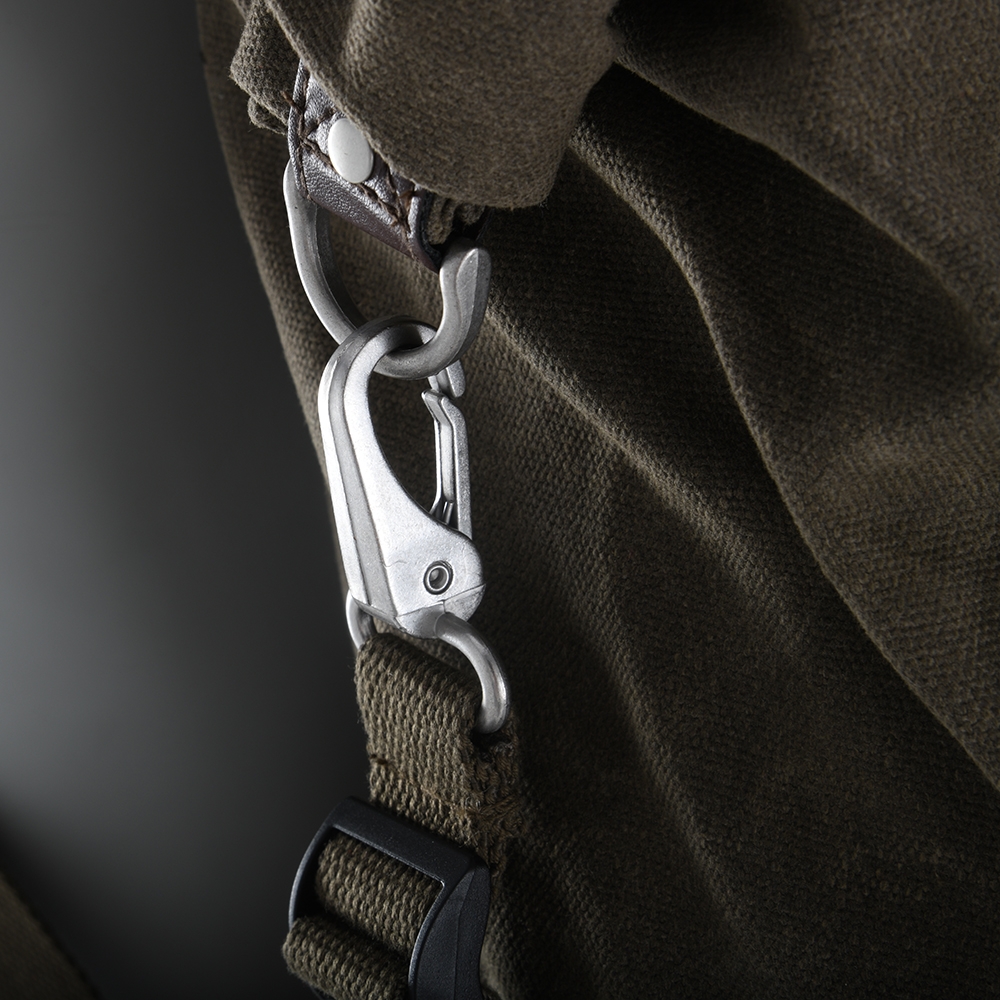Oxford Heritage Backpack Khaki 30L - Image 3