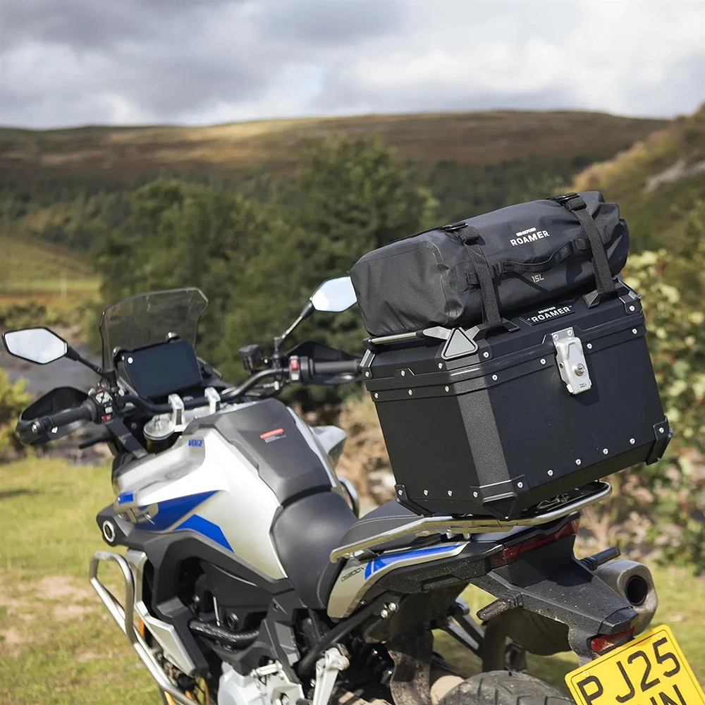 Oxford ROAMER 15L Roll Bag-Black - Image 10