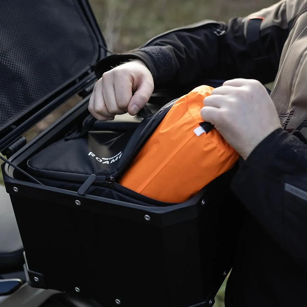 Oxford Roamer 10L Grab Bag Black - Image 9