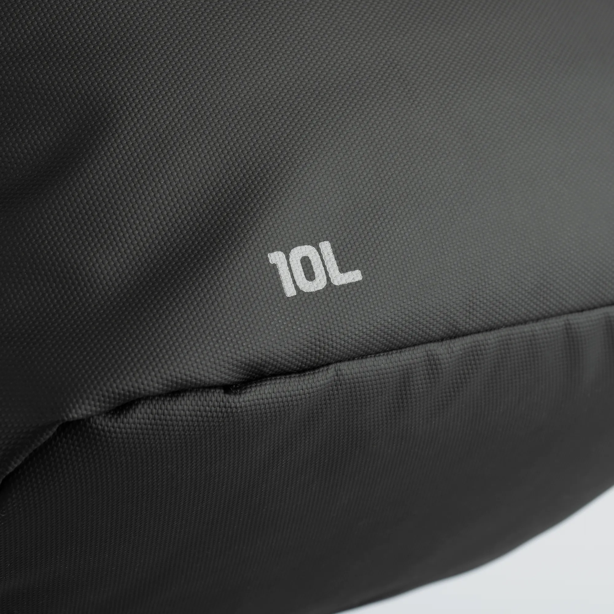 Oxford Roamer 10L Grab Bag Black - Image 5