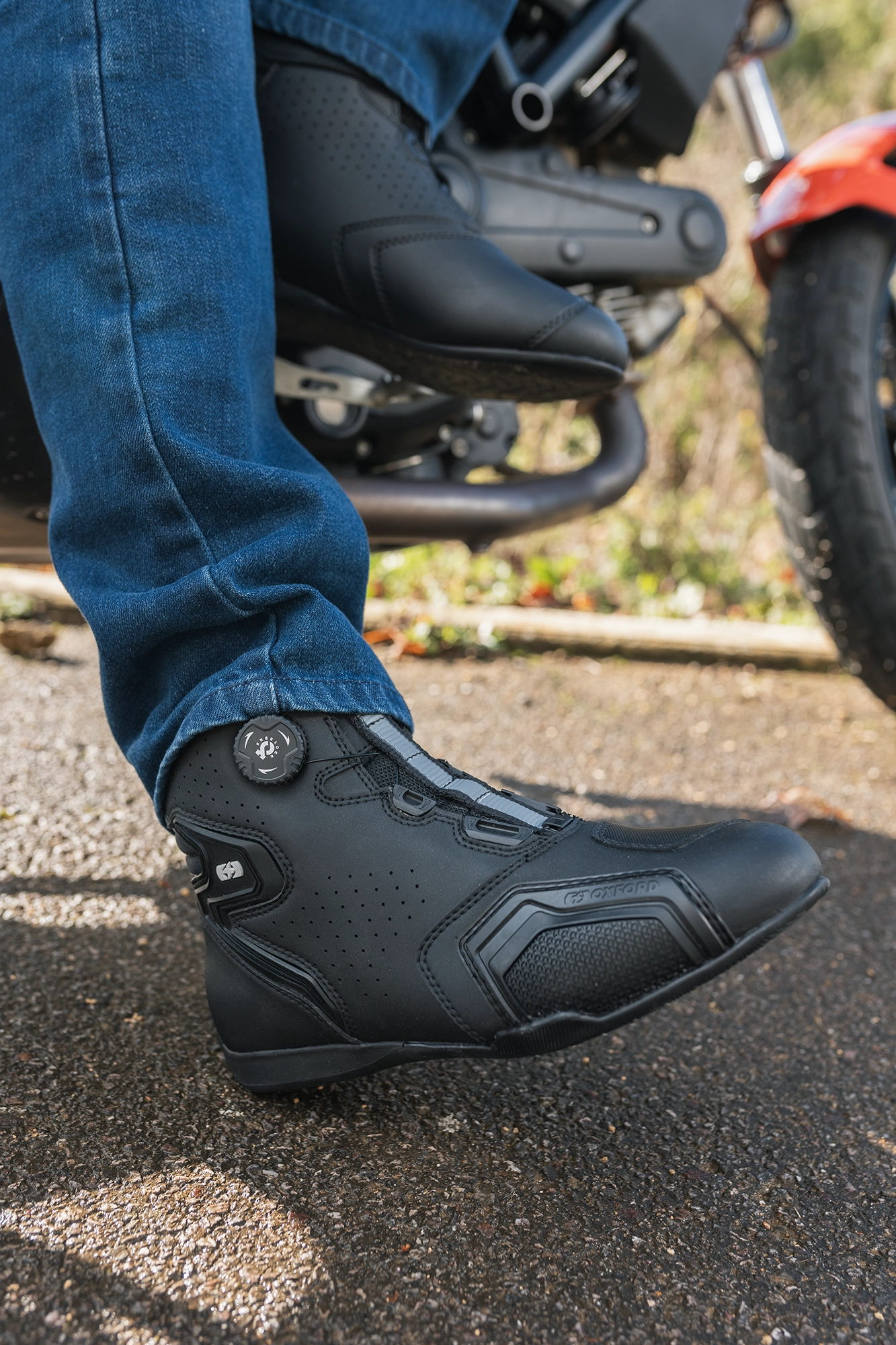 Oxford Helix Air Boot - Black - Image 9