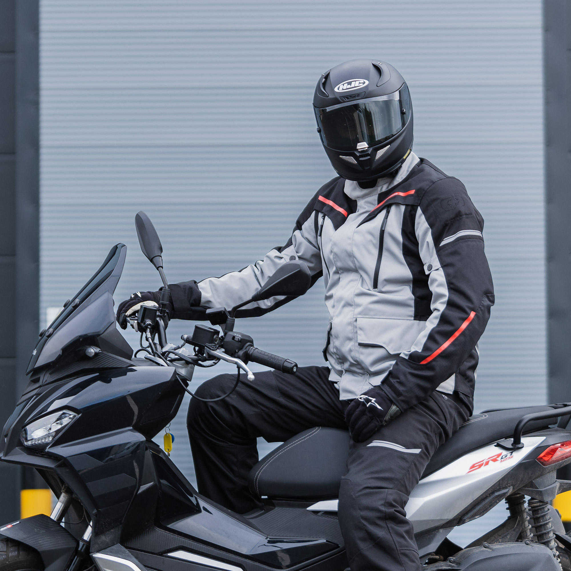 Oxford Metro 2.0 MS Jacket Grey/Black/Red - Image 3