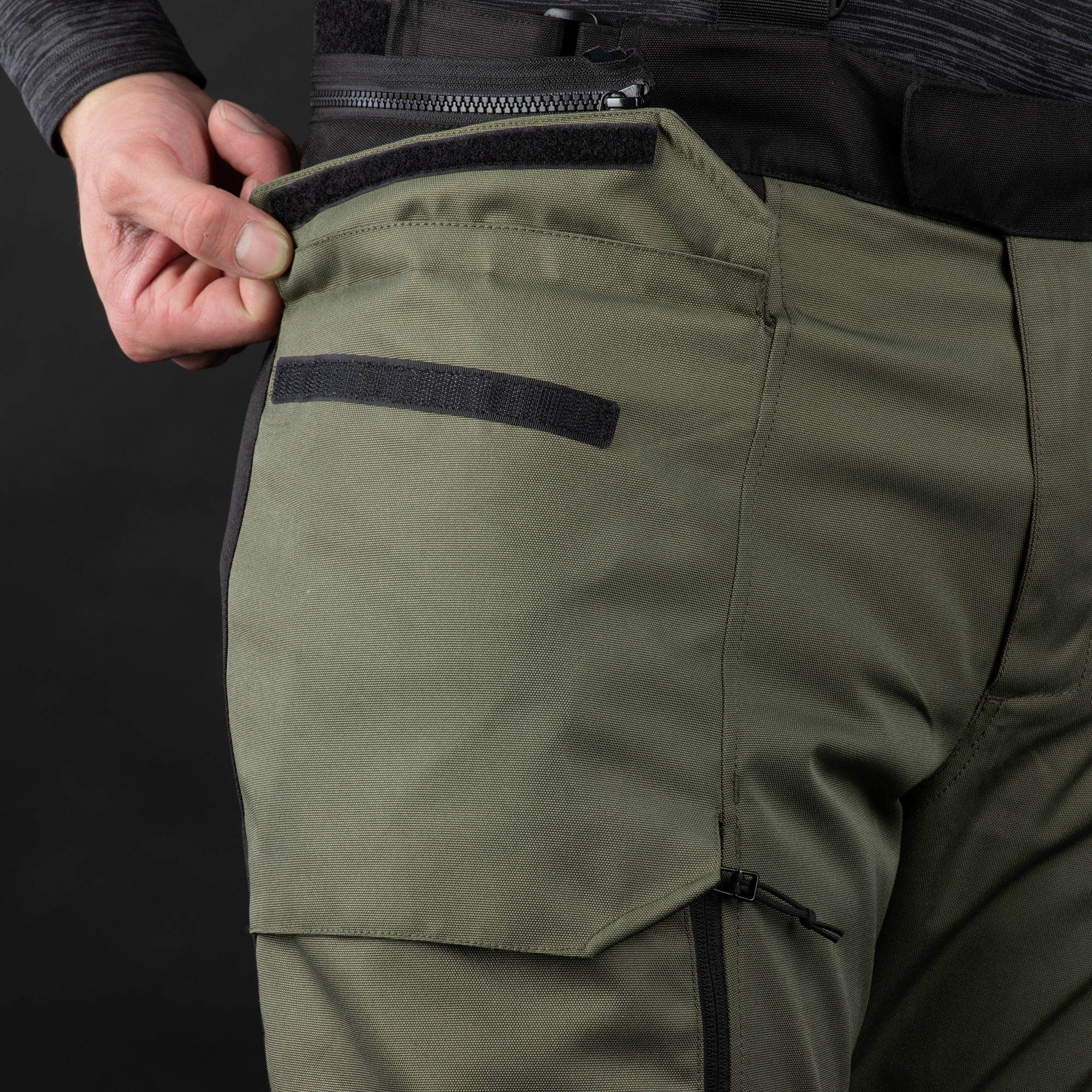 Oxford Rockland MS Pant Khaki/Blk/Fluo R - Image 4