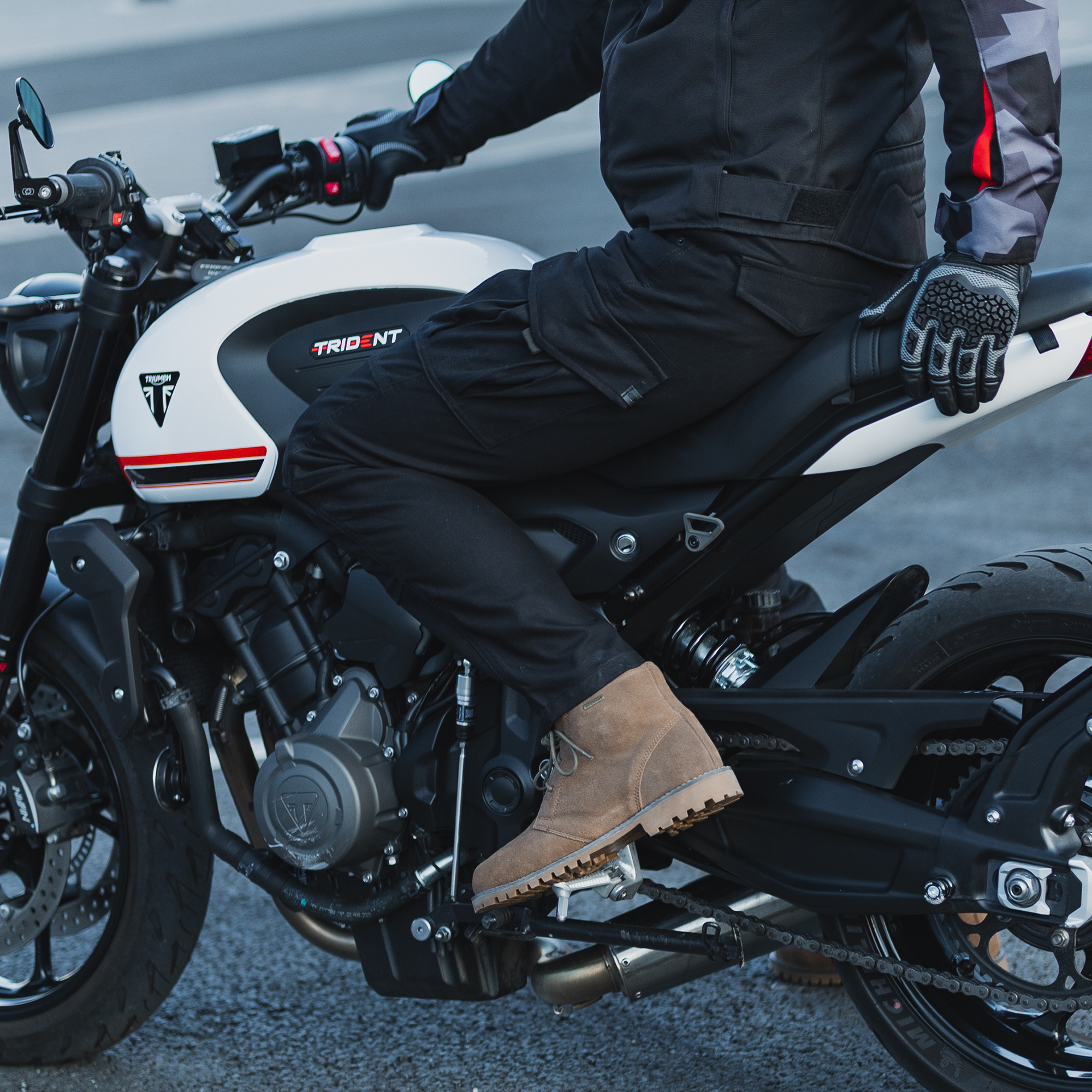 Oxford OA AA Cargo MS Pant Blk R - Image 12