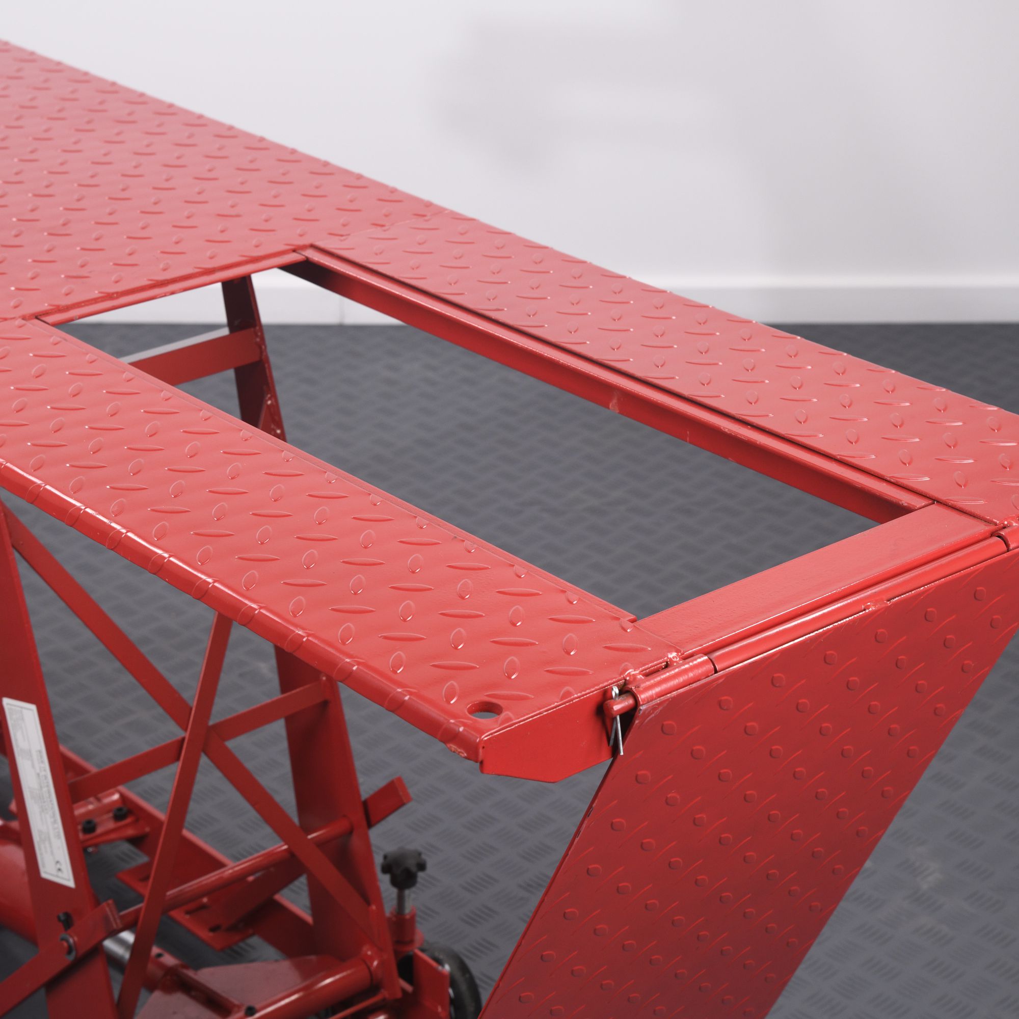 BikeTek Motorcycle Hydraulic Table Lift - Image 4
