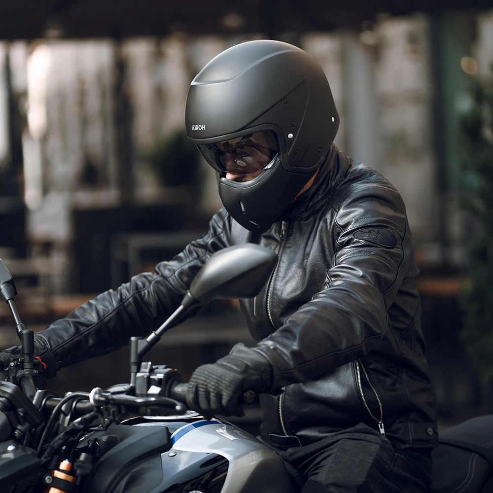 Airoh J110 Convertible Helmet - Image 32