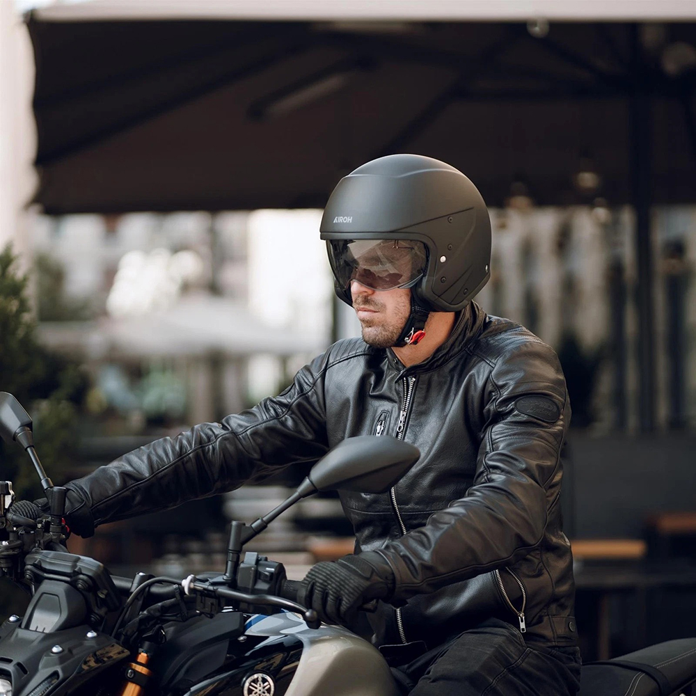 Airoh J110 Convertible Helmet - Image 33
